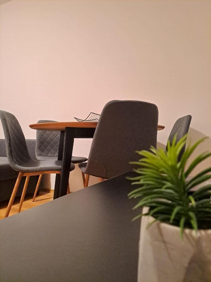 Apartmensts Arsen 928 Pula Dış mekan fotoğraf